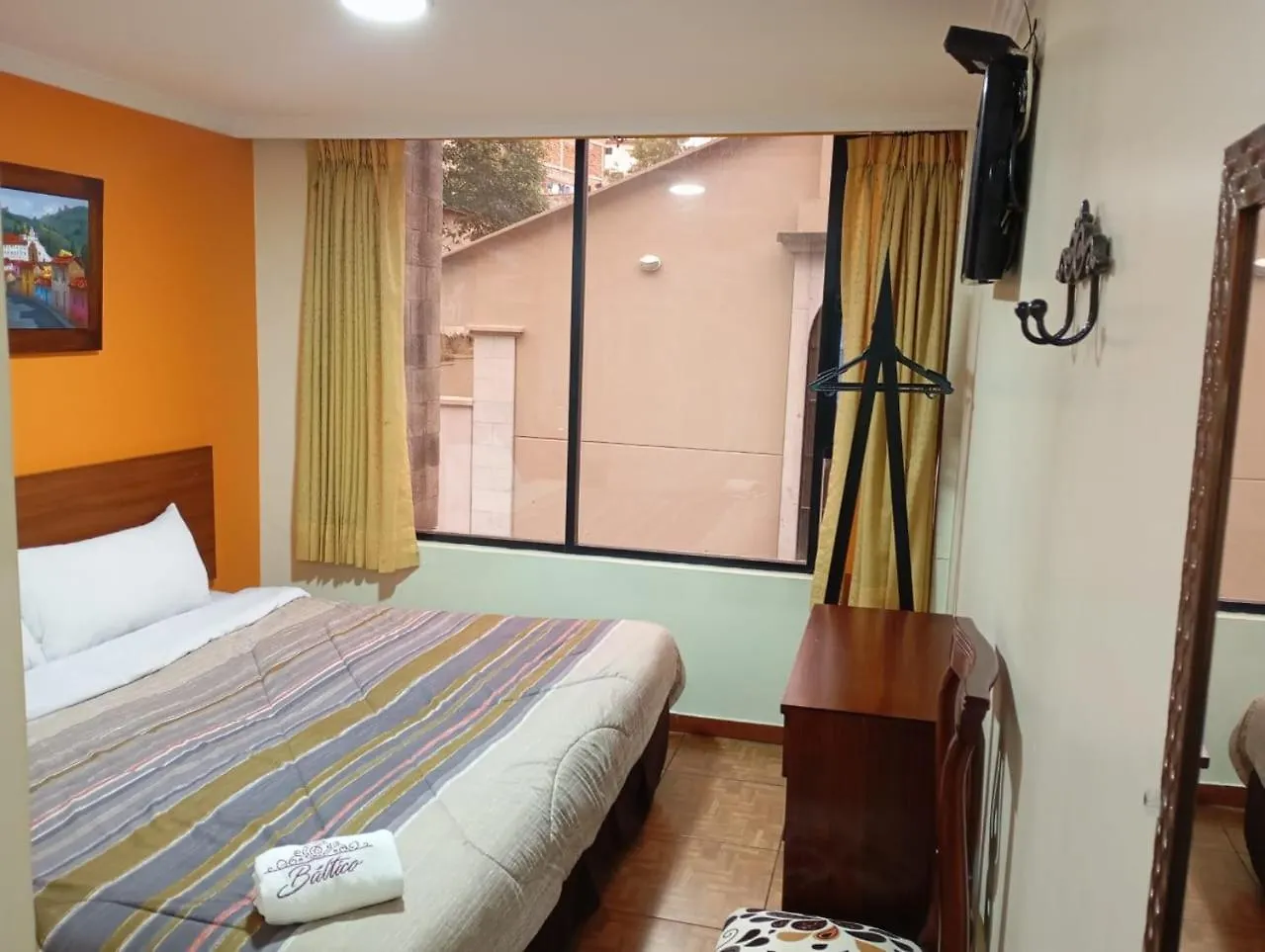Baltico Hostel Quito 0*,  Ecuador